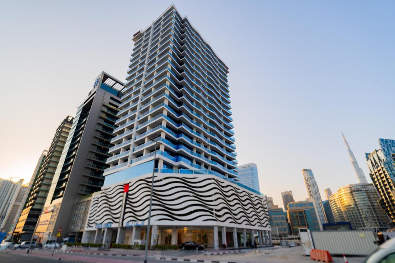 Kasco Homes Waves Tower Business Bay * Dubai