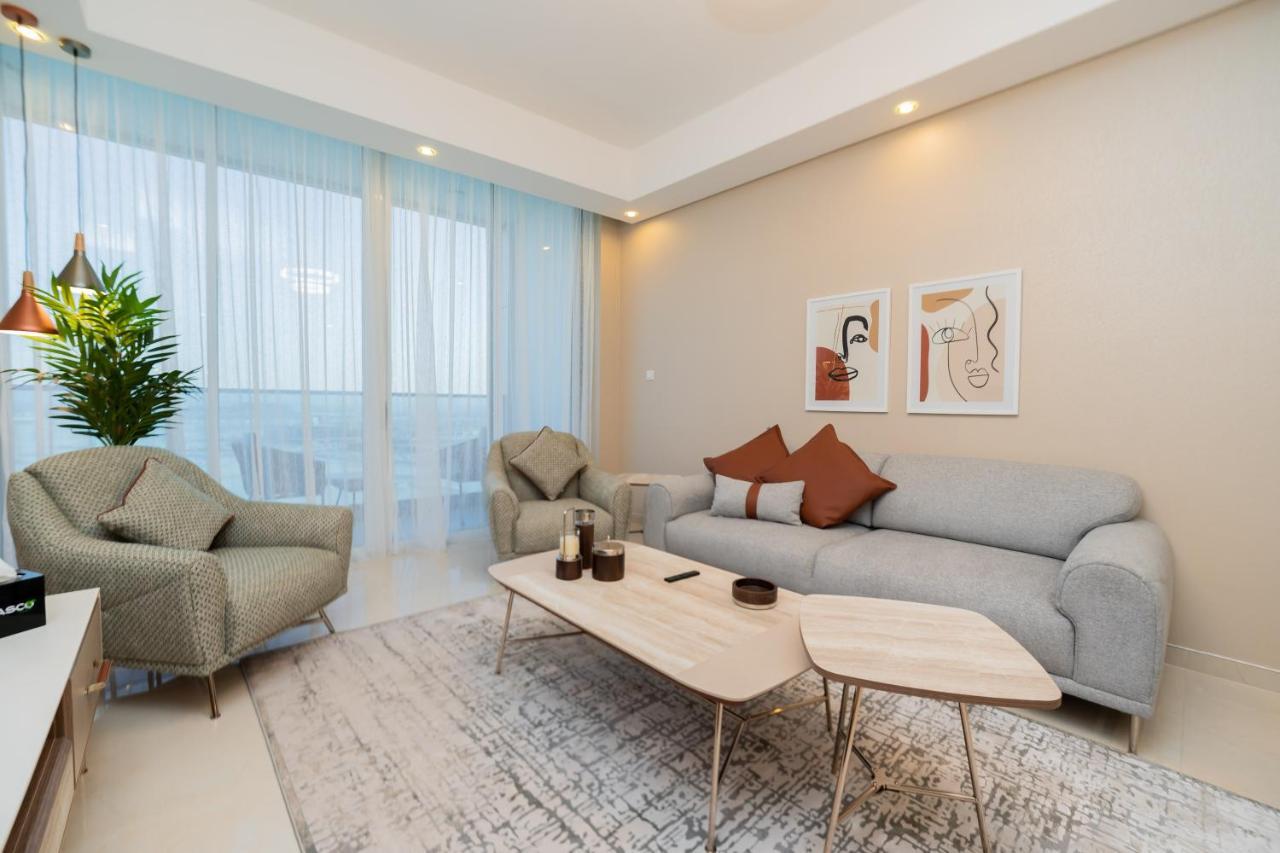 Kasco Homes Waves Tower Business Bay Apartment Dubai