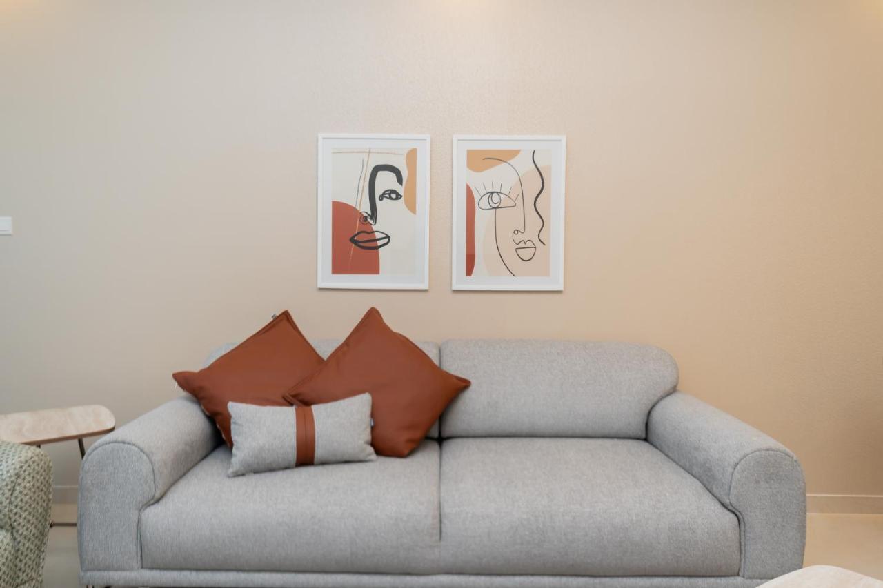 Apartment Kasco Homes Waves Tower Business Bay