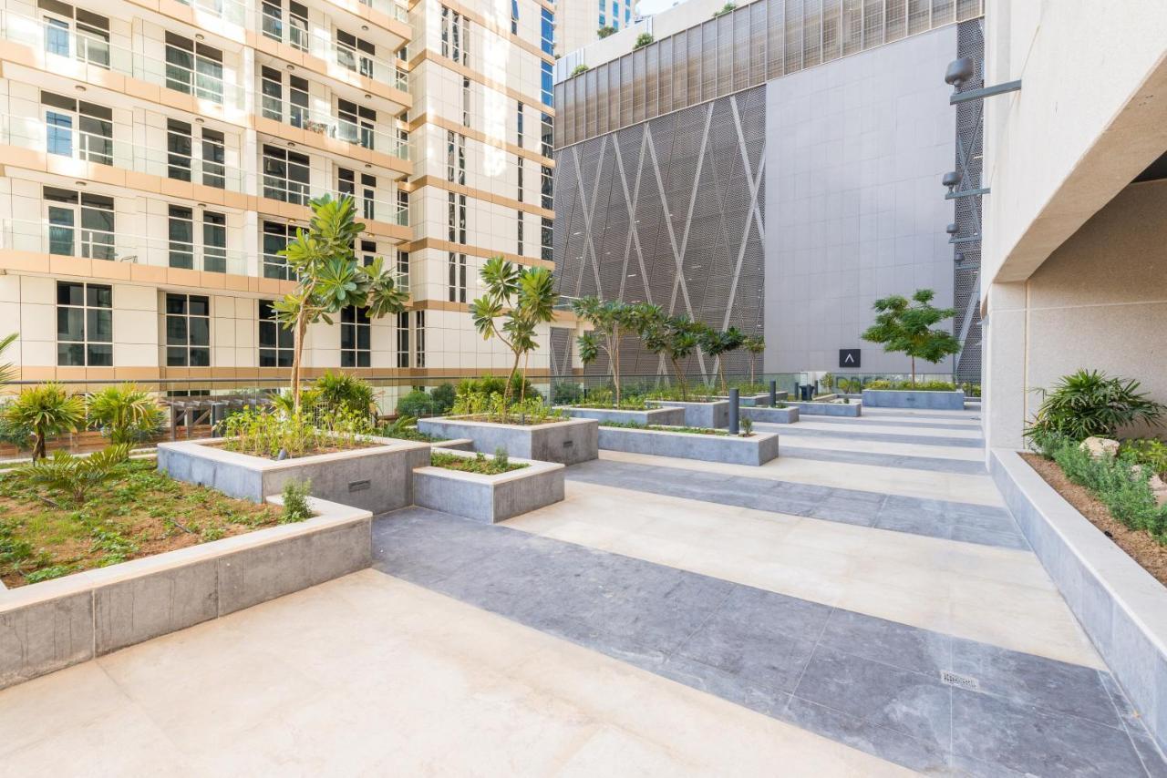 Dunya Tower - Downtown Luxury - 5 Min Walk To Mall! Daire