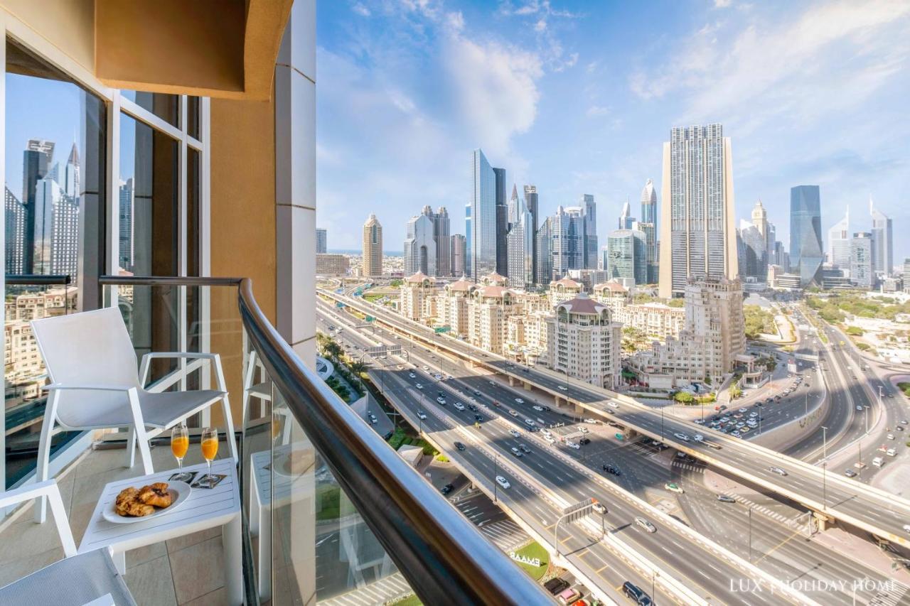 Lux The Emaar Fashion Avenue Dubai