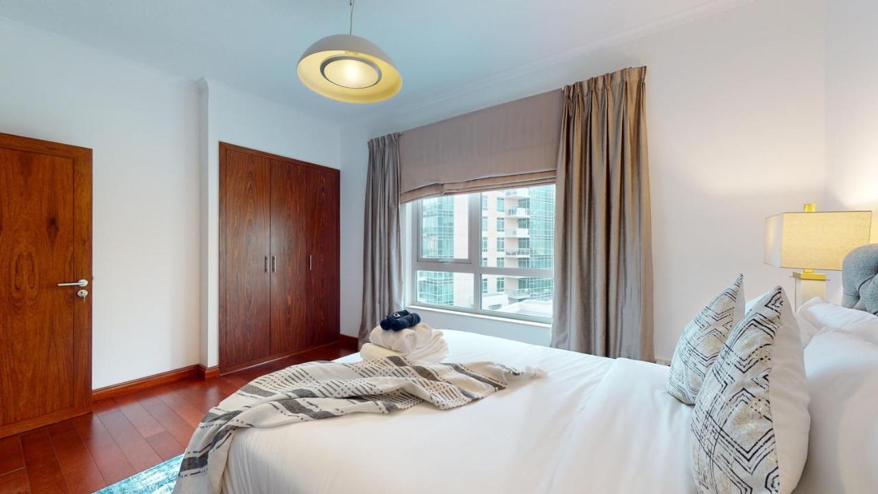 Apartamento Stylish 2-bed Burj Khalifa And Fountain Views Dubai