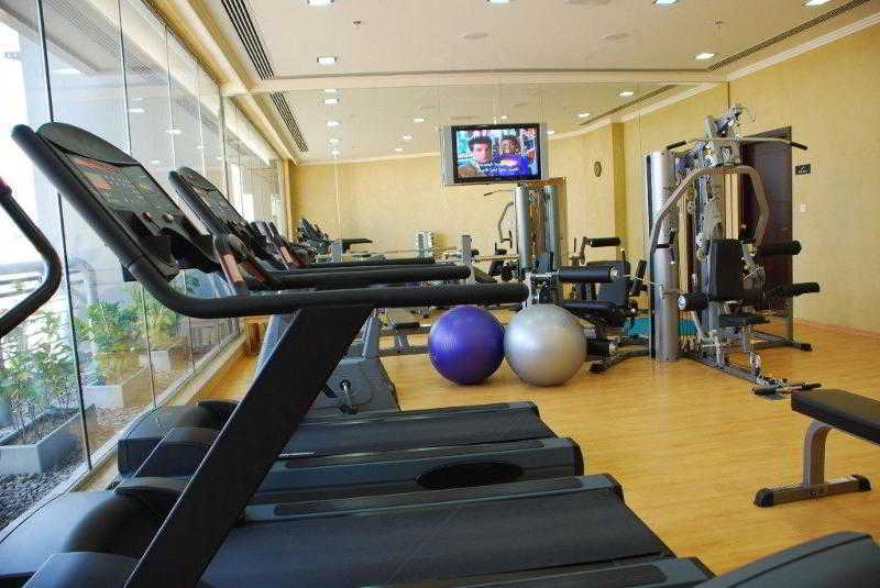 Golden Tulip Suites Otel 3*