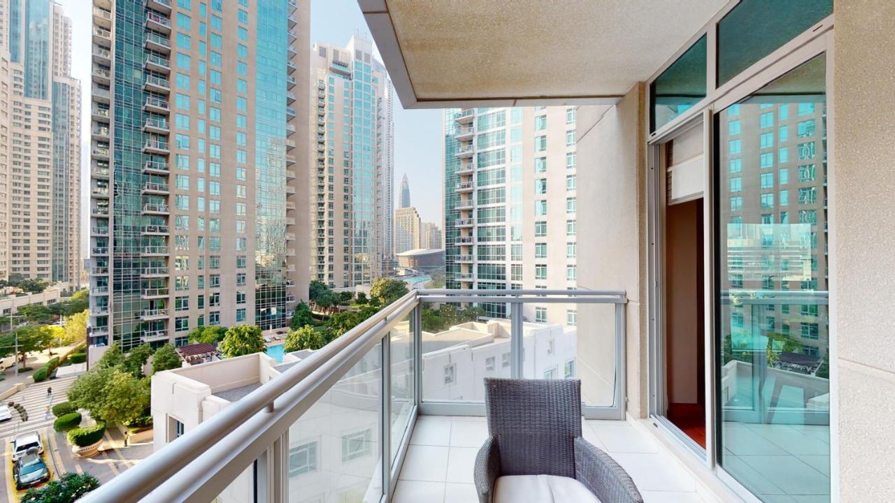 Apartamento Stylish 2-bed Burj Khalifa And Fountain Views