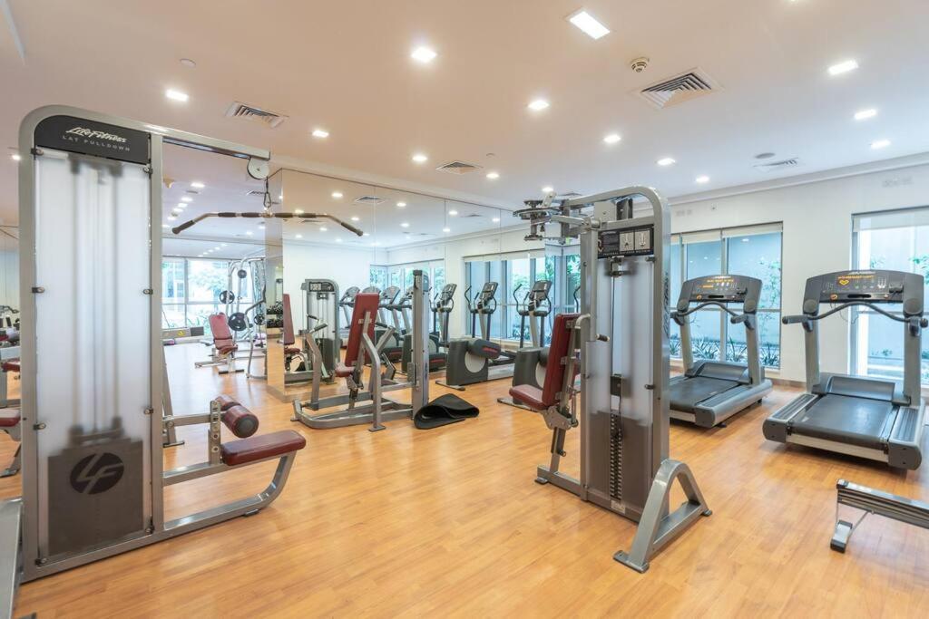 Vogue Downtown - Boulevard Tower - Burj Khalifa View Apartment Dubai