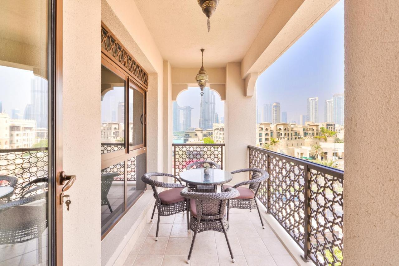 Ultra Luxury Downtown - Full Burj Khalifa View - 5 Min Walk To Mall! *