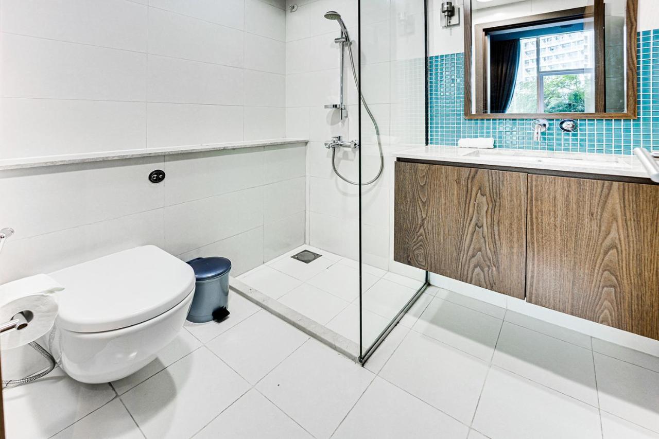 Free Beach&pool, Oceana Palm Jumeirah Dubai