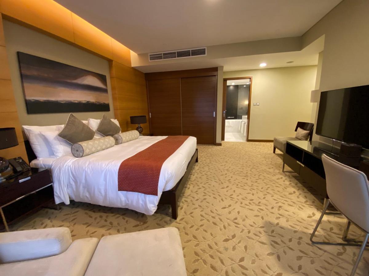 Daire Superhost - Luxurious Apartment, 2-min From The Burj Khalifa - Address Mall *