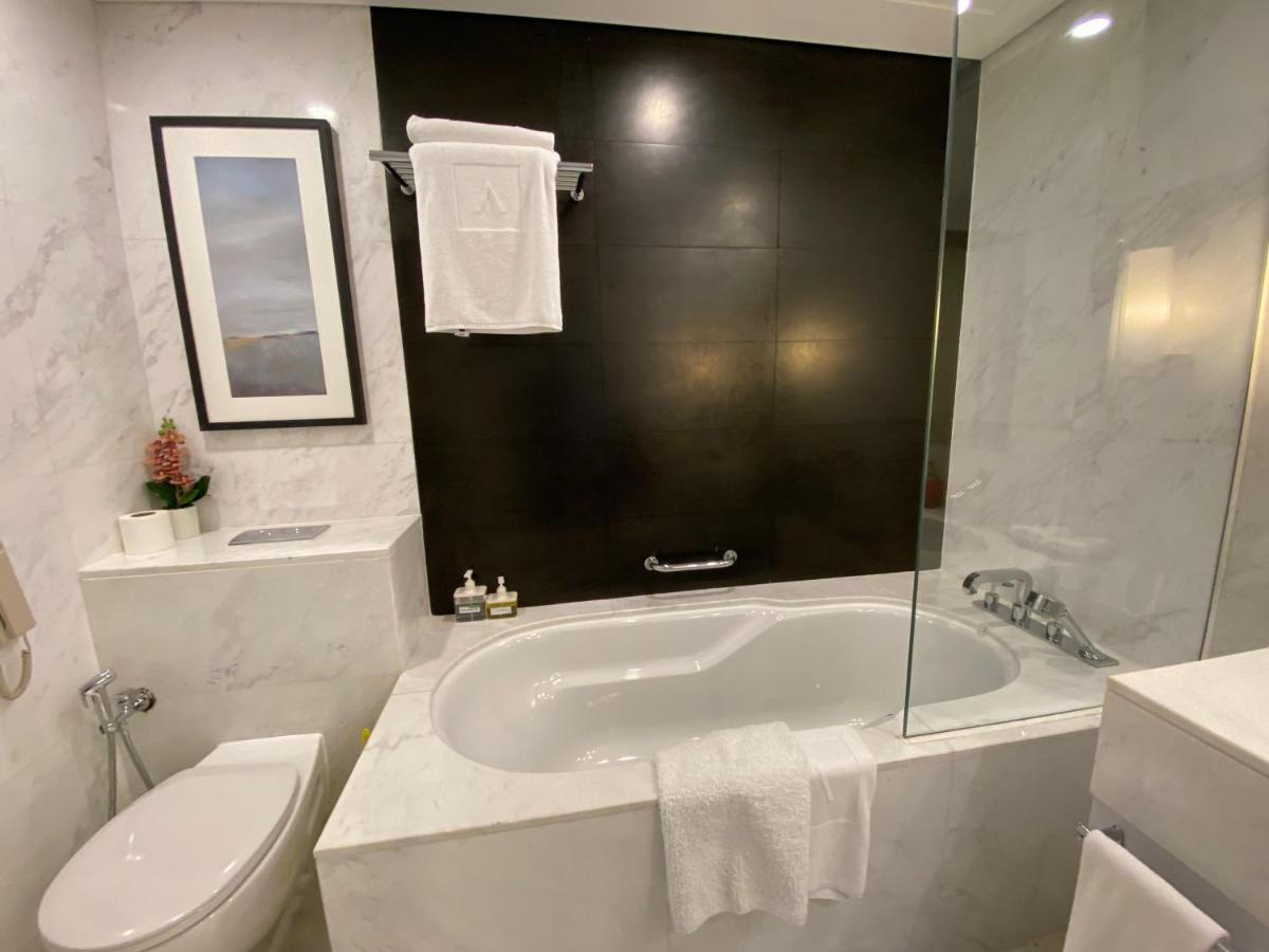 Daire Superhost - Luxurious Apartment, 2-min From The Burj Khalifa - Address Mall