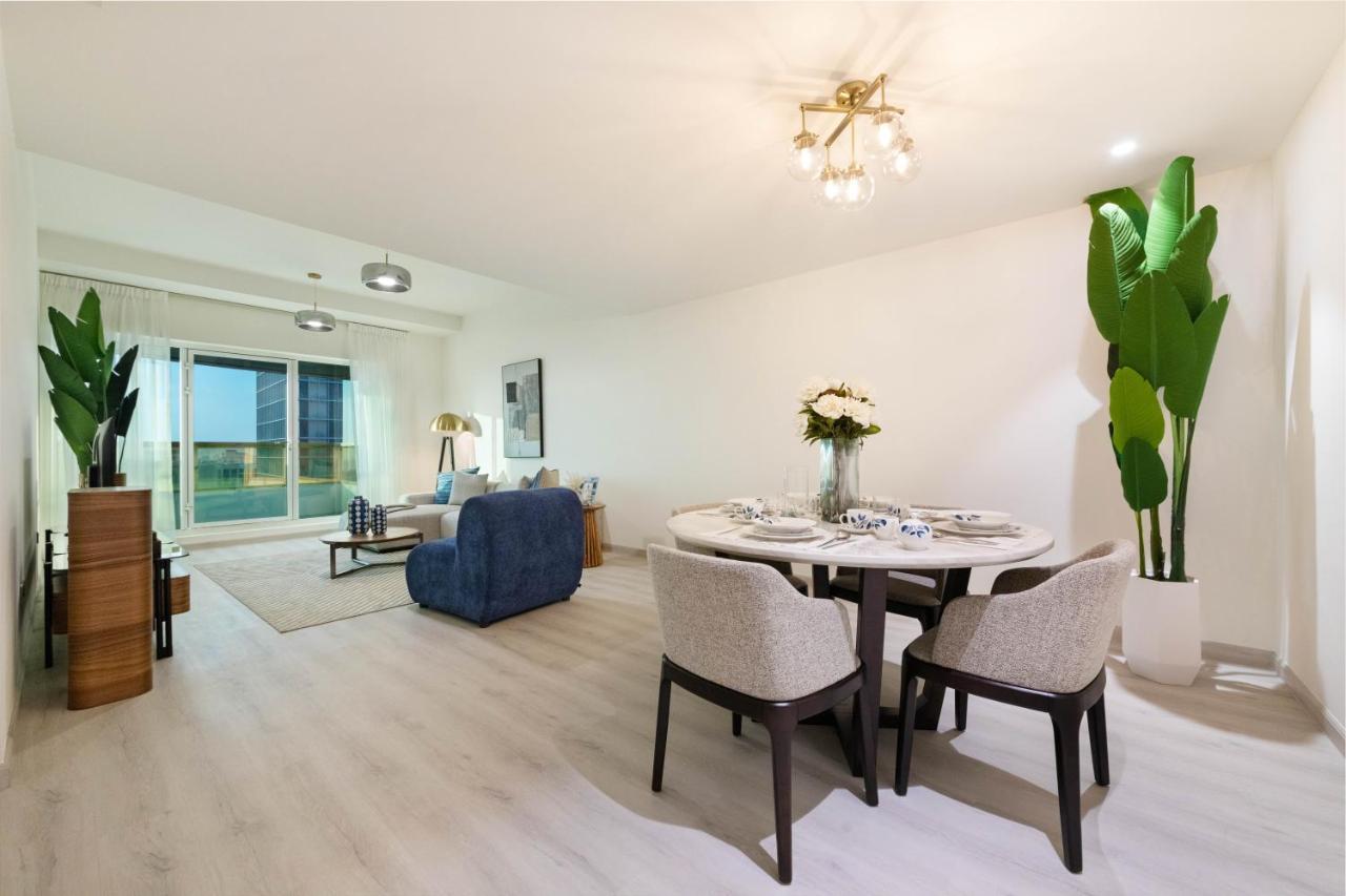 Maison Privee - Millennium Executive Tower Apartment Dubai