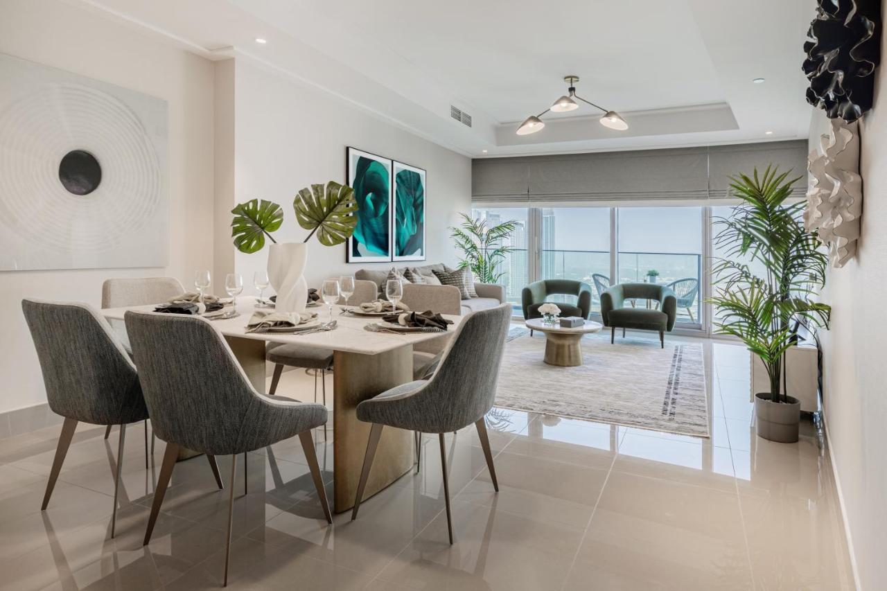 Boutique Living - Opera Grand Apartment