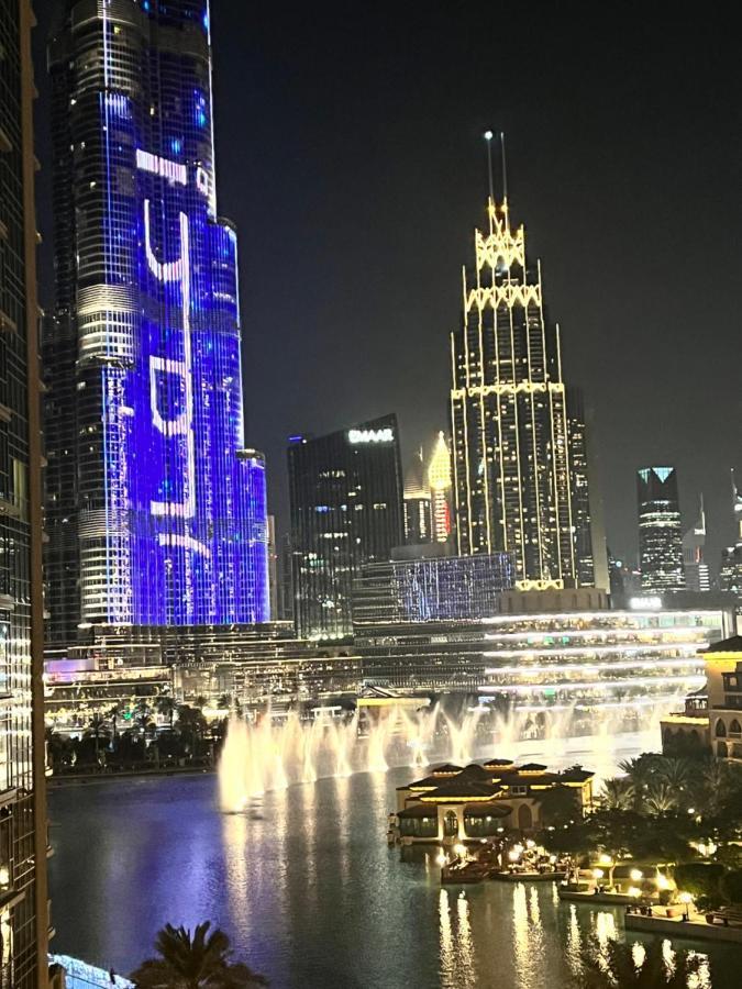 Apartamento Stylish 2-bed Burj Khalifa And Fountain Views