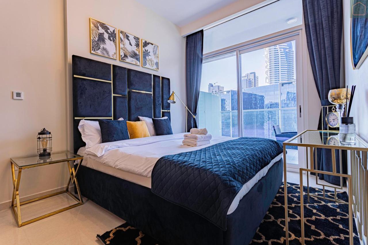 Onyx - Full Burj Khalifa View 2 Bedroom - Downtown Dubai