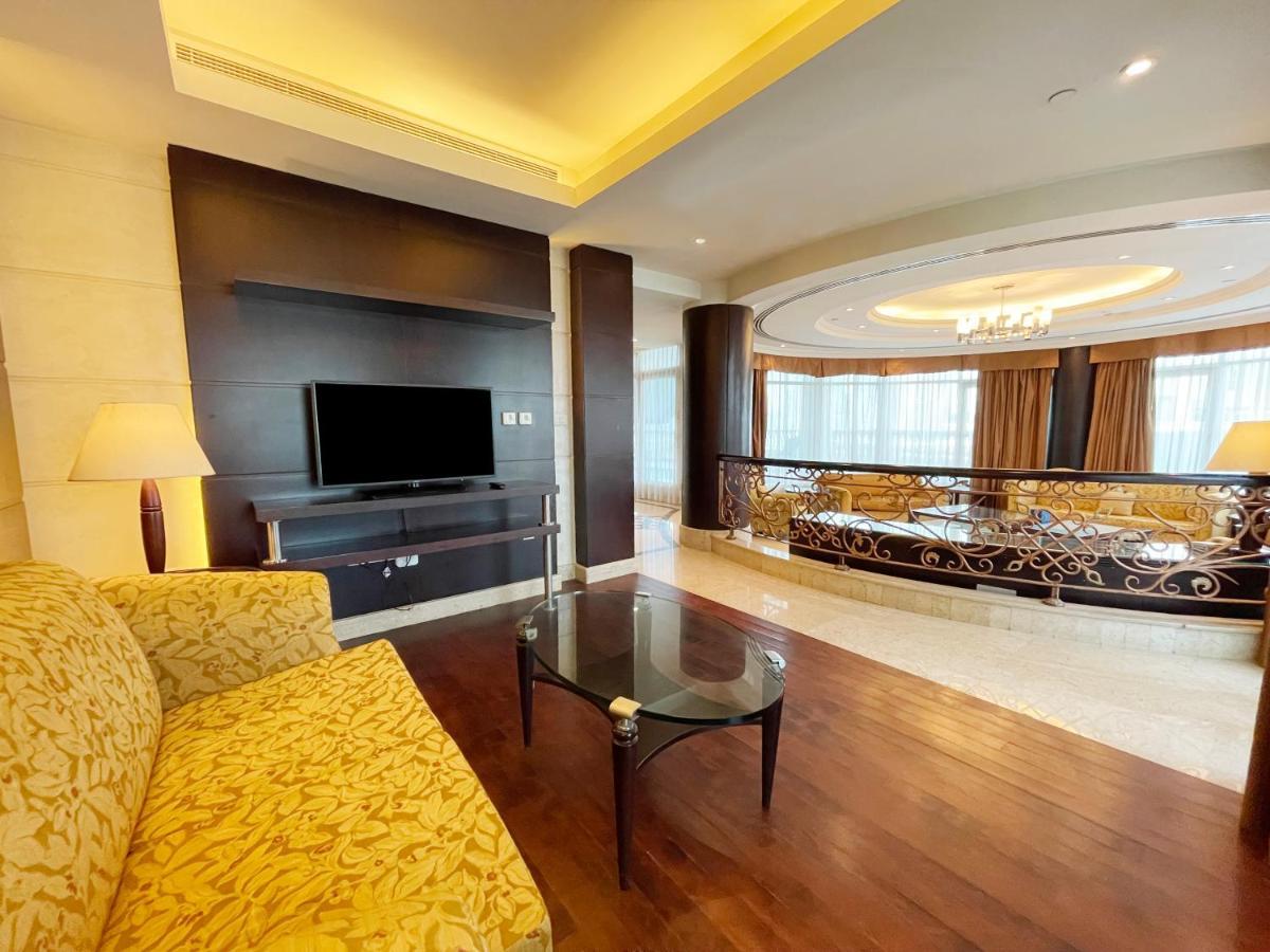 Hotel Swissotel Al Murooj 5*