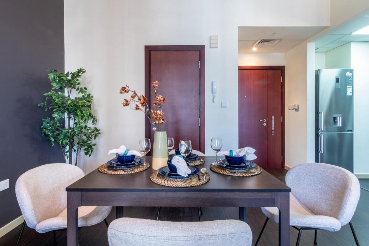 The Smart Concierge - Bahar 6 Tower Apartment