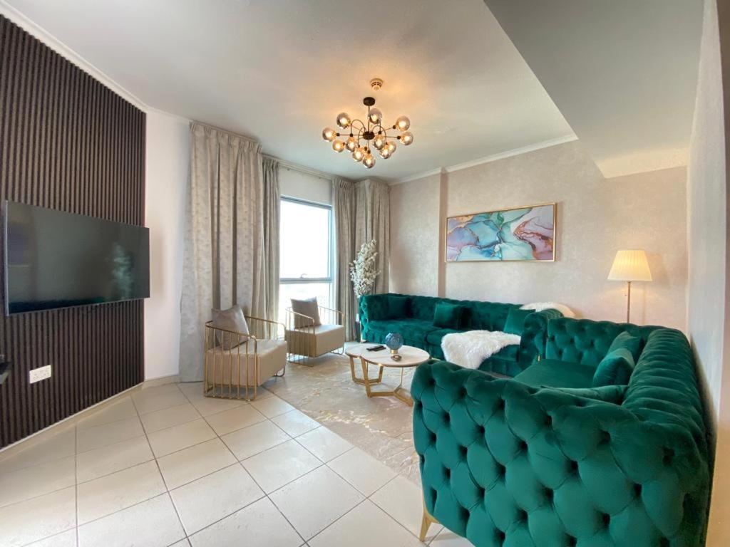 Durrani Homes - The Residences 5br Besides Mall With Burjkhalifa And Fountain View Daire Dubai