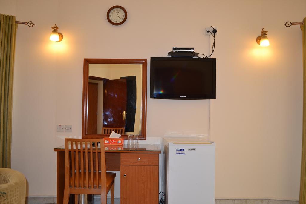 Hotel Tara 2*
