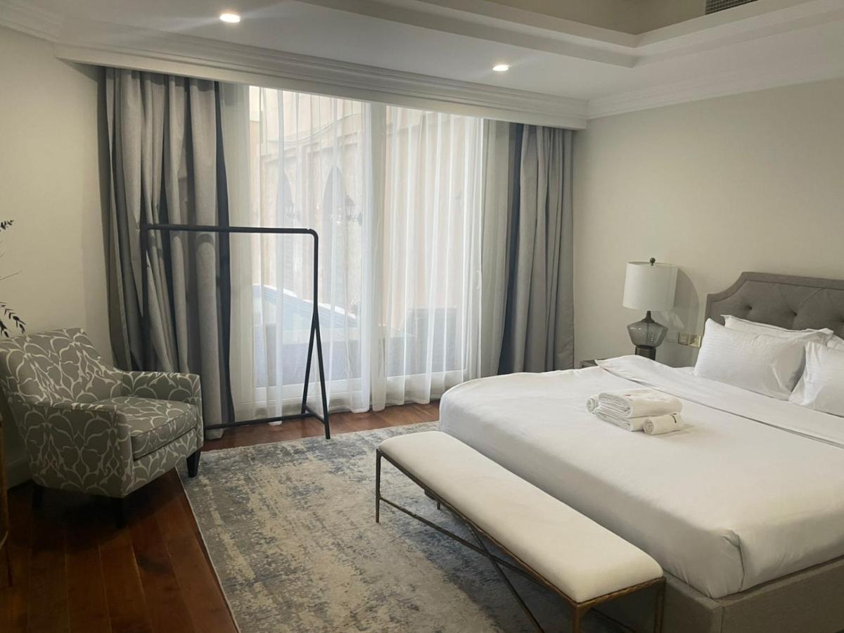 Rare Gem - 5 Bhk Taj Grandeur, Palm Jumeirah * Dubai