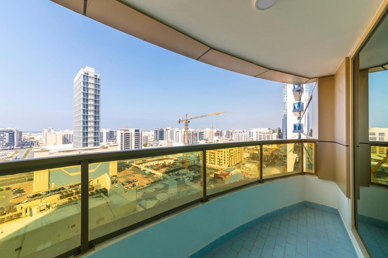 Maison Privee - Millennium Executive Tower Apartment