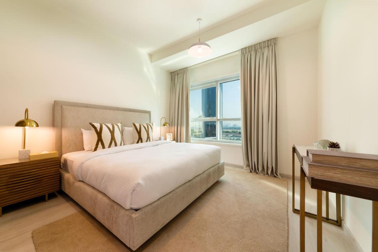 Maison Privee - Millennium Executive Tower * Dubai