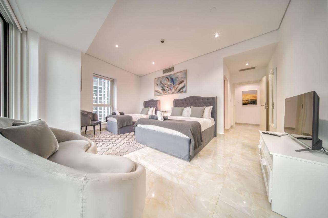 The Marina Penthouse Near Jbr 46th Floor