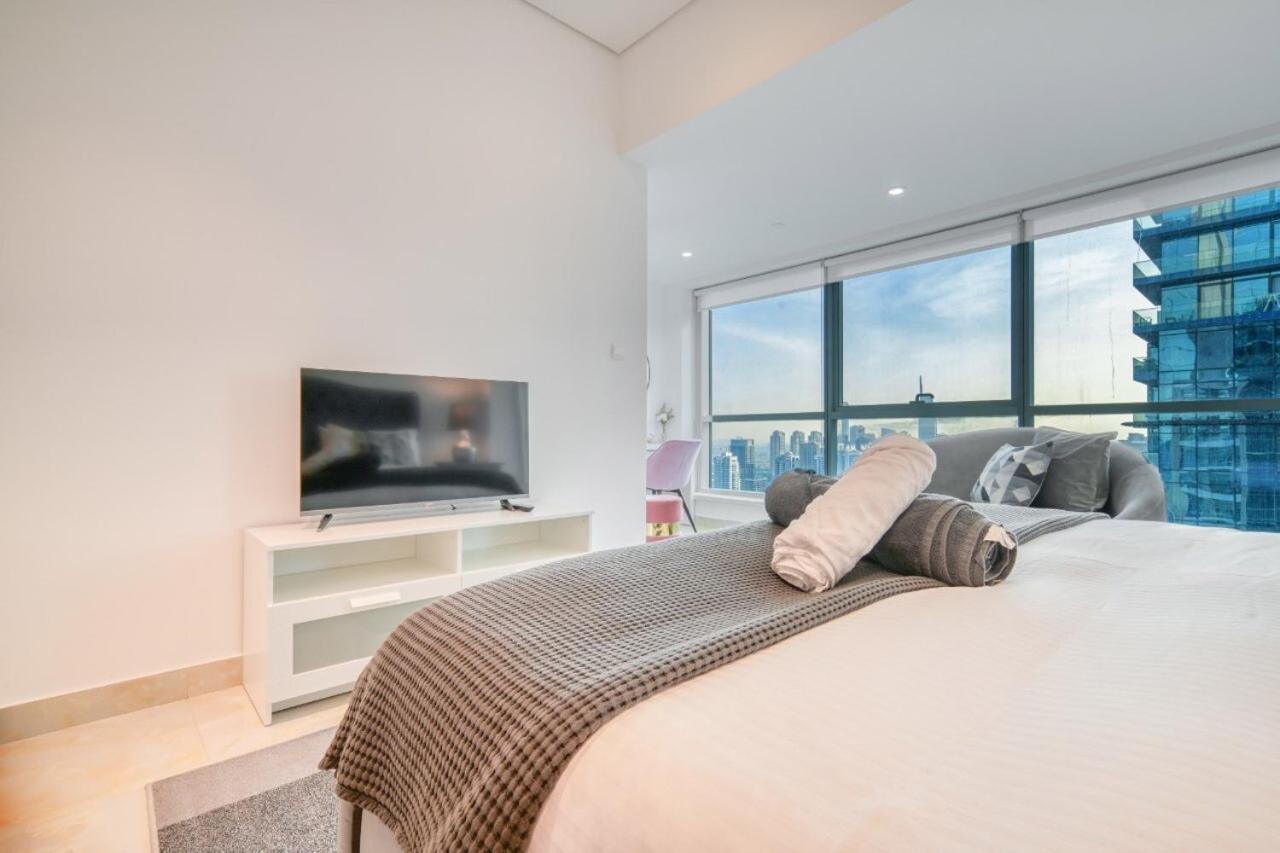 The Marina Penthouse Near Jbr 46th Floor Daire
