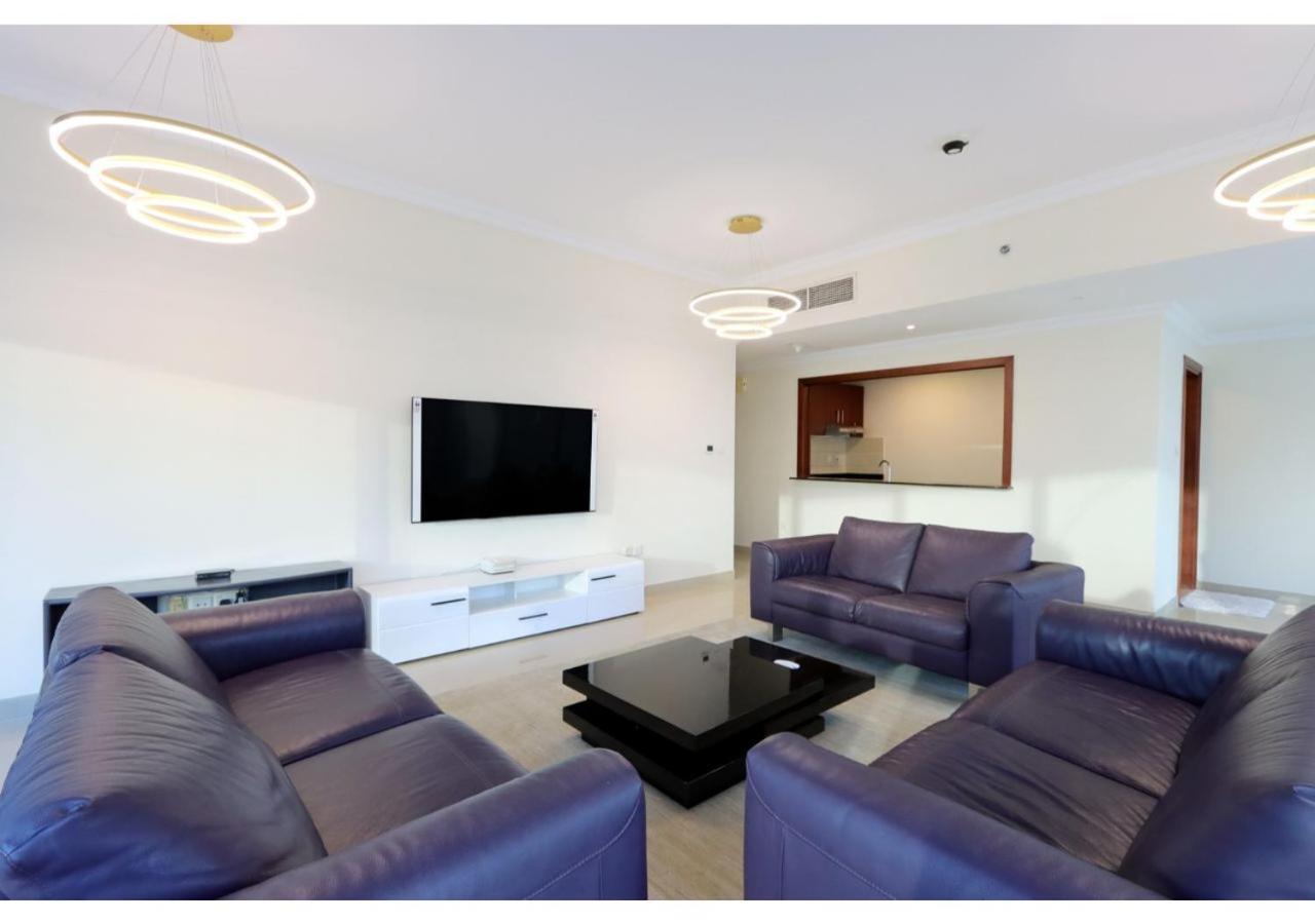 Spacious 3 Bedroom With Marina View - Near Marina Mall