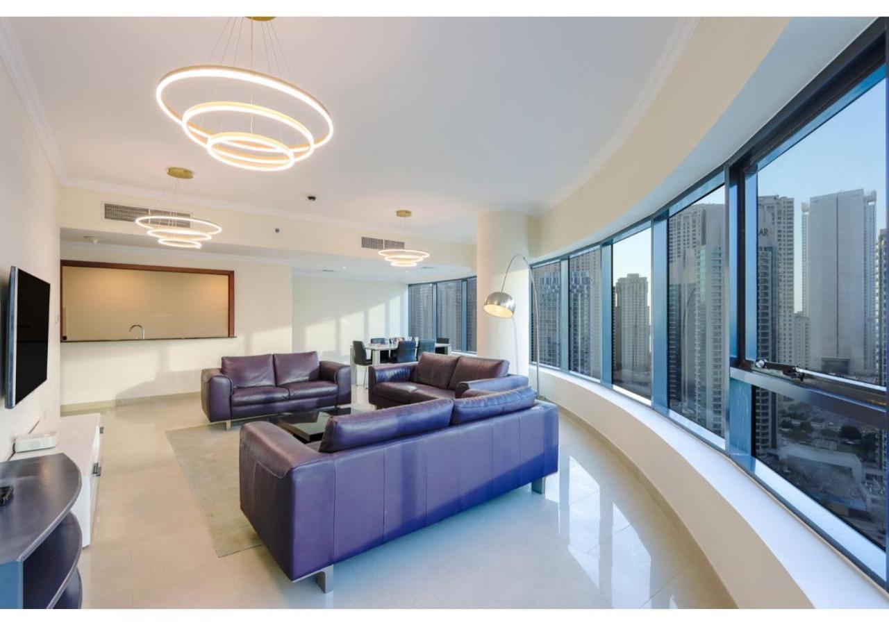Apartment Spacious 3 Bedroom With Marina View - Near Marina Mall *