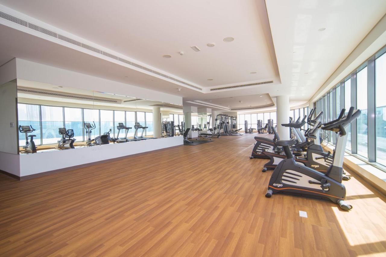 Spacious 1br With Balcony & Rooftop Pool The Bay Business Bay *