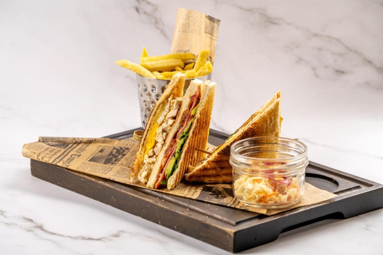 Al Bandar Rotana - Creek 5*