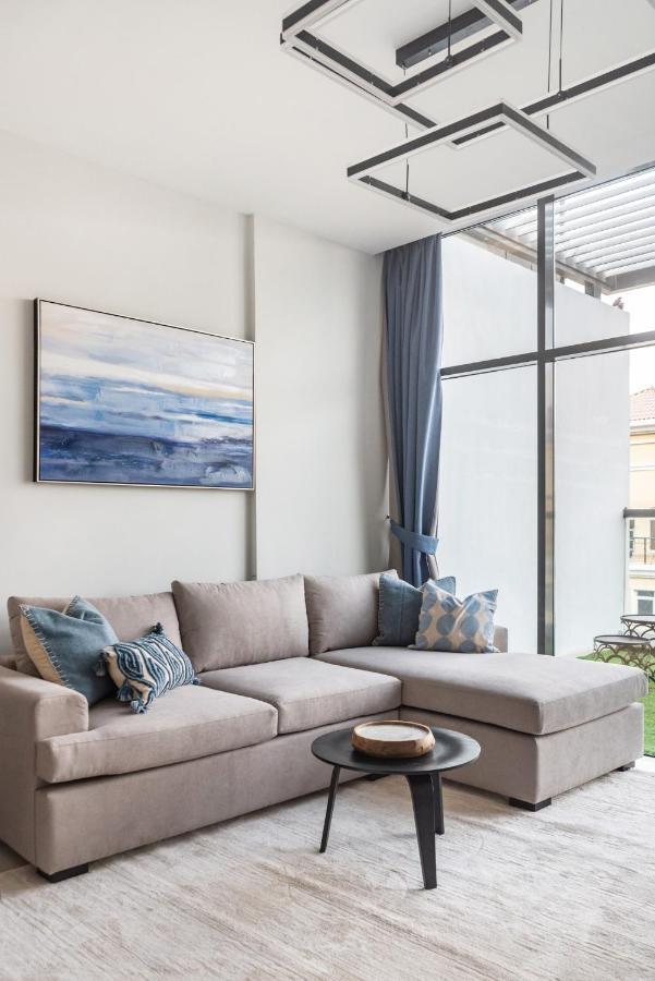 Apartments, Jvc Apartment *