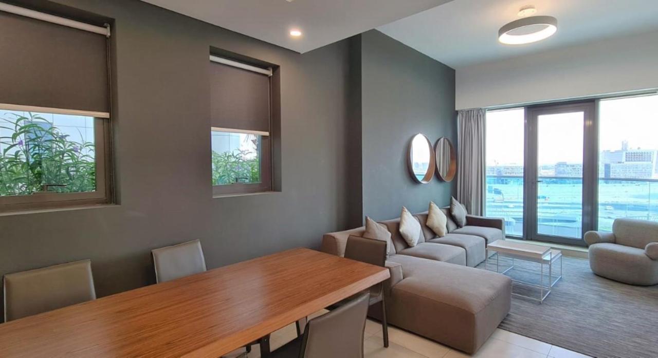 Spacious 1br With Balcony & Rooftop Pool The Bay Business Bay Apartment *