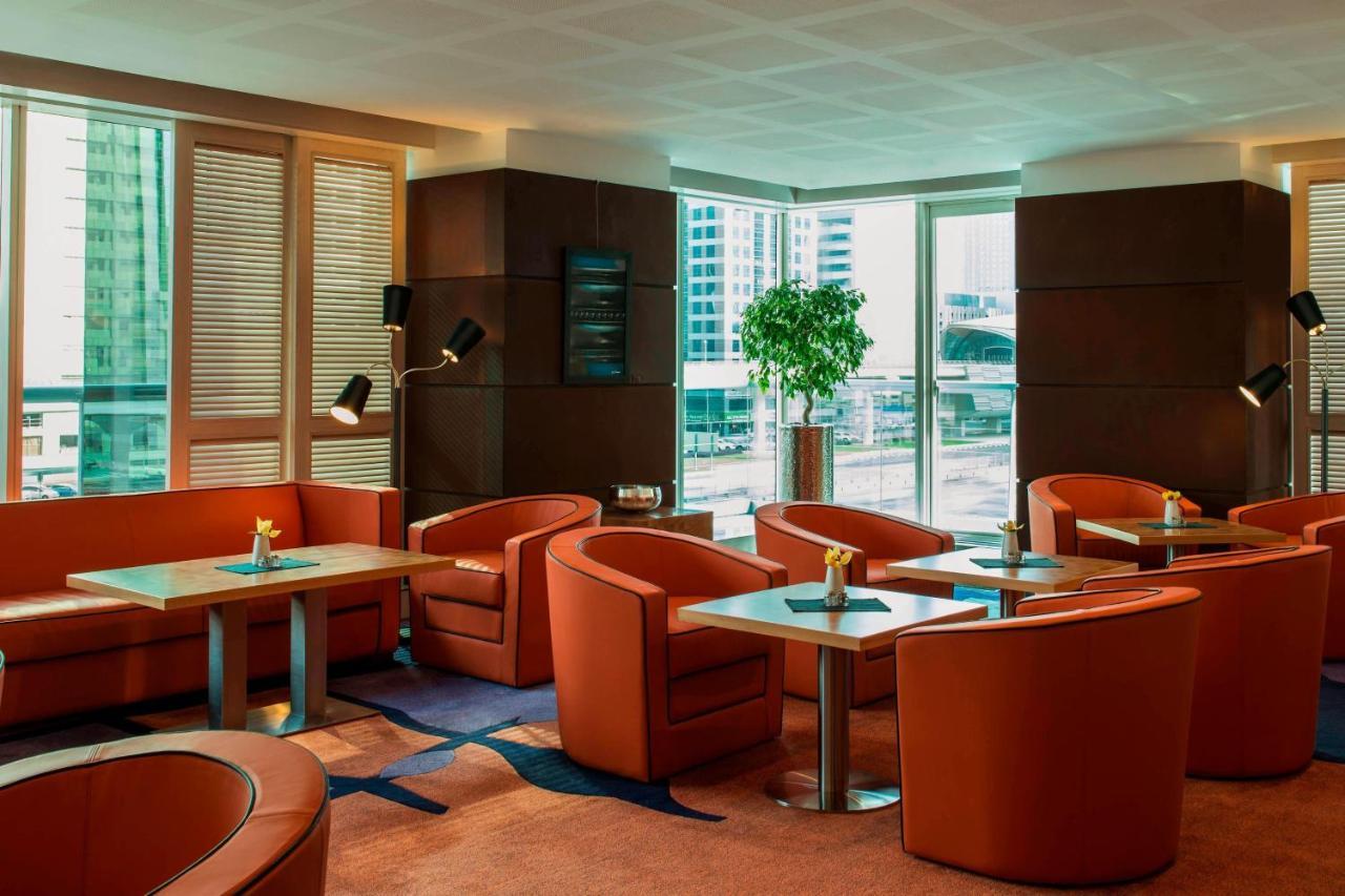 Four Points By Sheraton Sheikh Zayed Road Hotel 4*