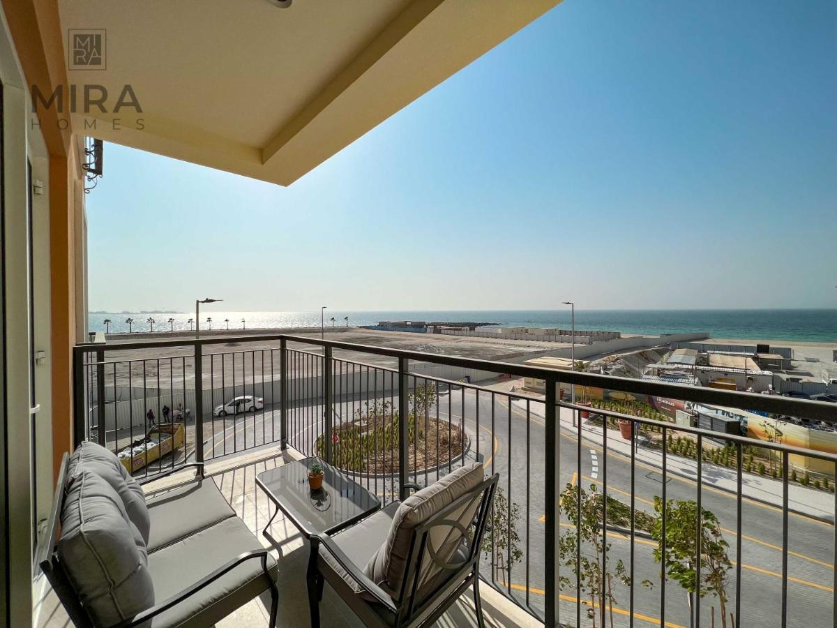 Mira Homes - Serviced 1 Bedroom In La Apartment Dubai