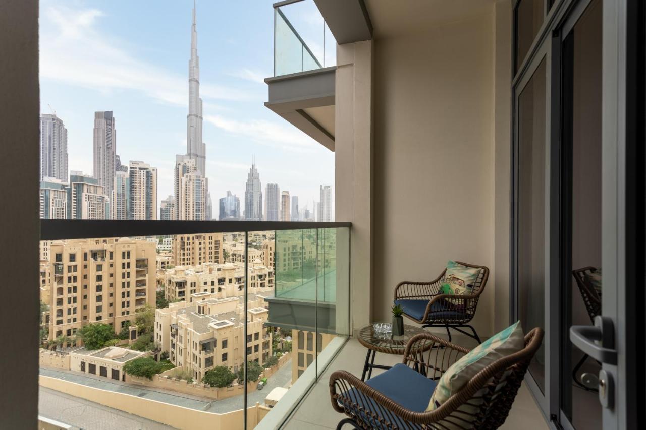 Waves - Chic With Skyline Views Apartment *