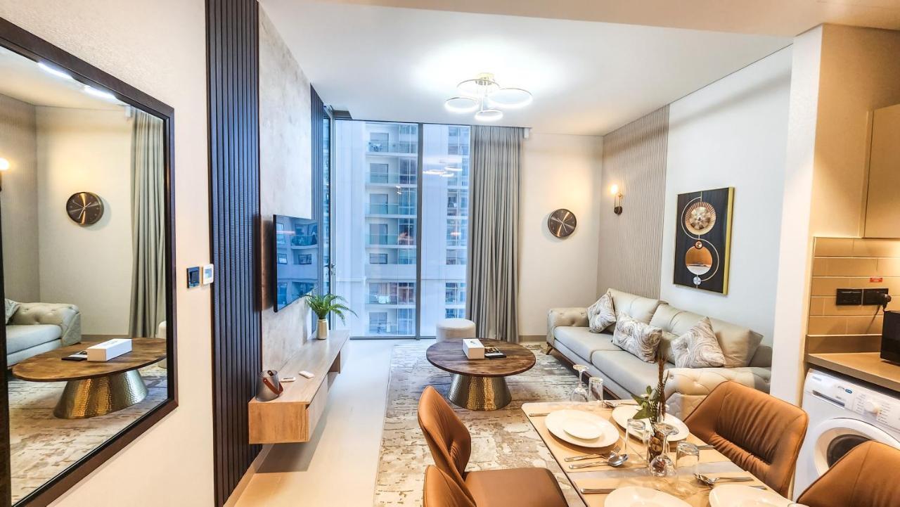 By Latinem Luxury 1br Cv B905 Near Burj Khalifa Apartment *