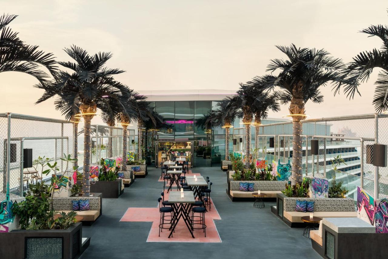 W - The Palm 5*