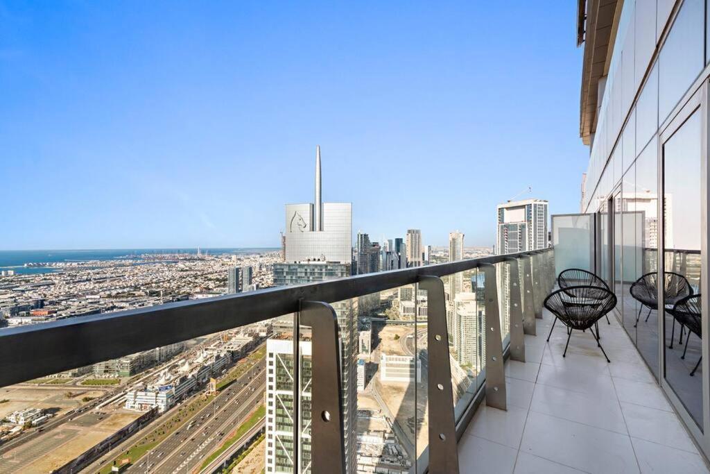 Stonetree - Paramount Tower Hotel&residences 3 Bedroom - Sea View And Infinity Pool Dubai