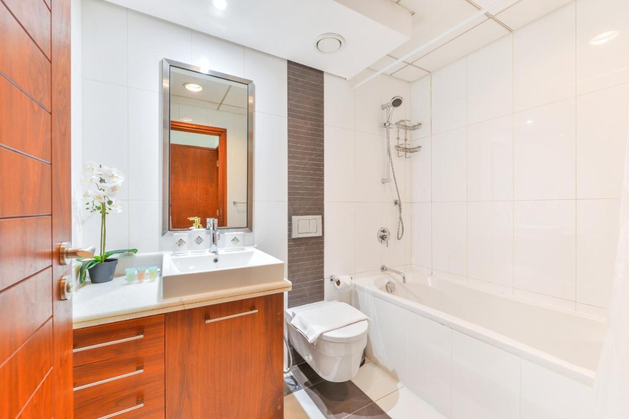 Super Deal! - 1br Downtown Blvd Near Burj Khalifa & Mall Apartment