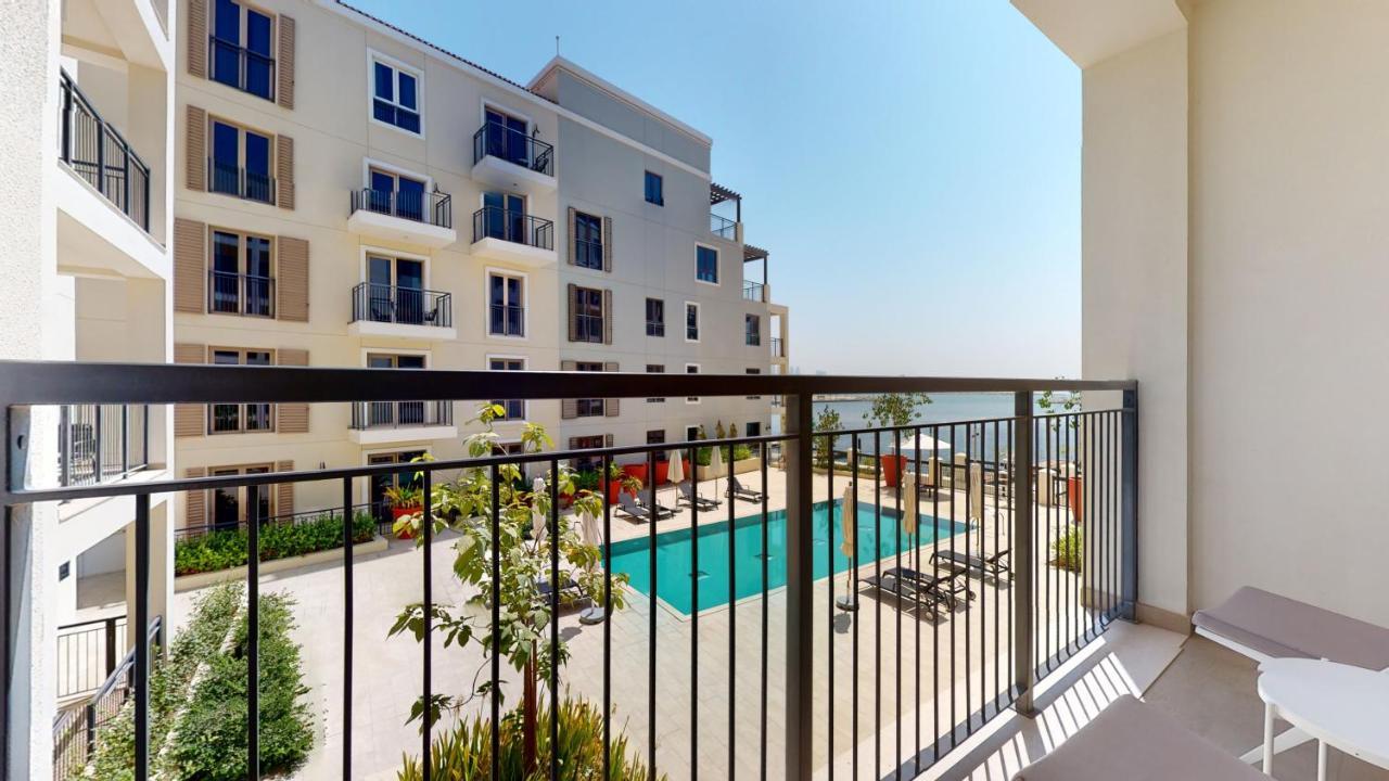 Apartamento Lc22 - Elegant 1br With Beach Access In La Cote Building Dubai