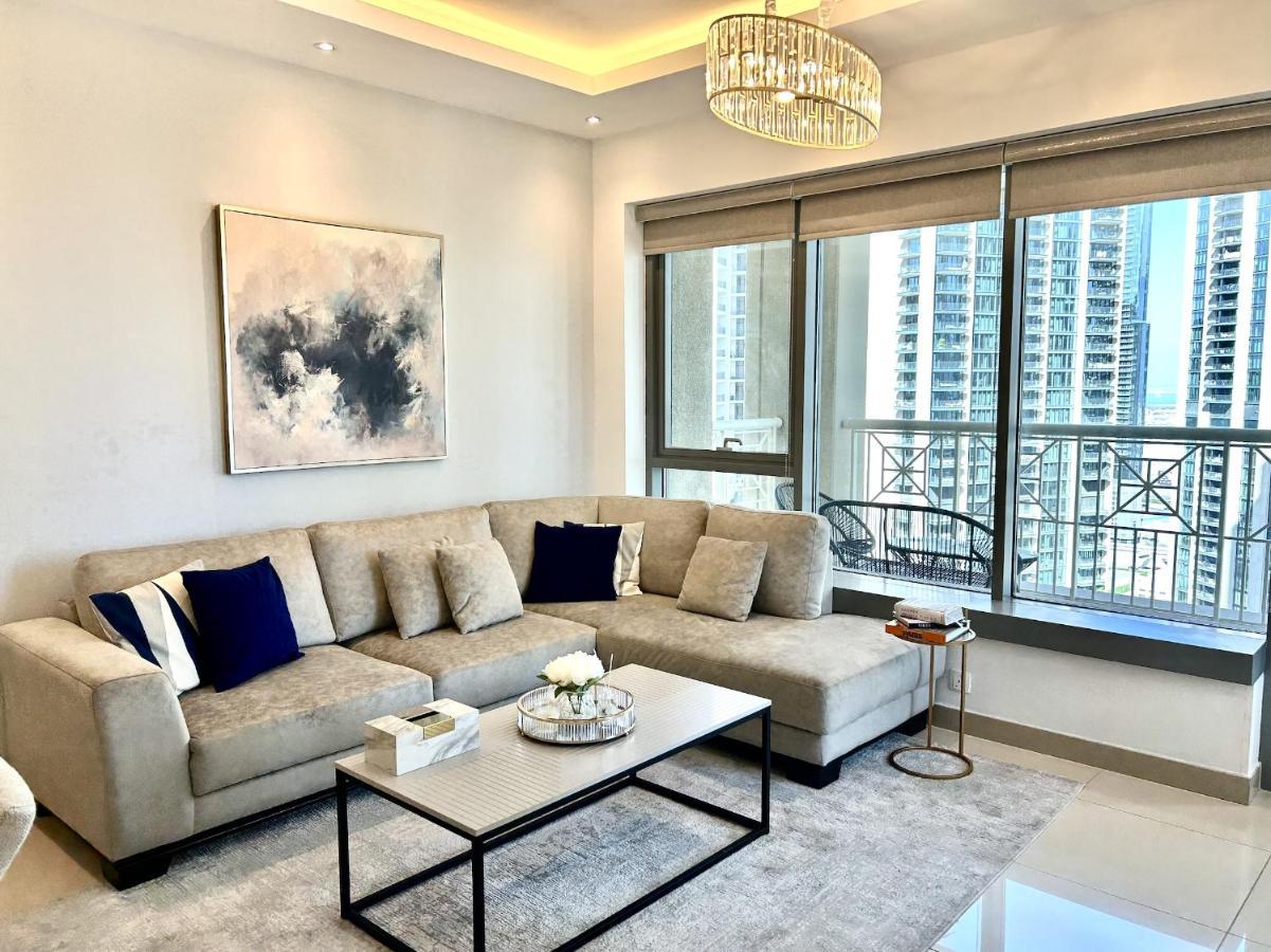 Apartamento New! Luxury 3bedroom With Spectacular Burj Views Downtown Dubai