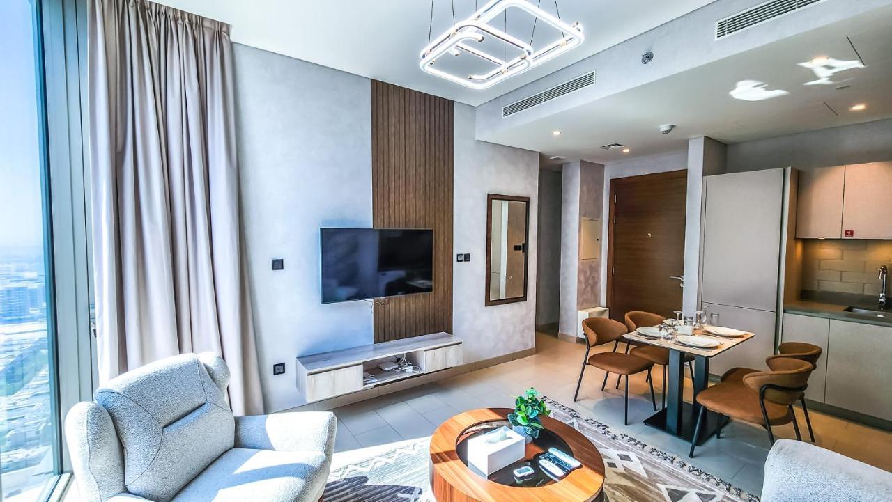 By Latinem Luxury 1br Cvr A3002 Near Burj Khalifa * Dubai