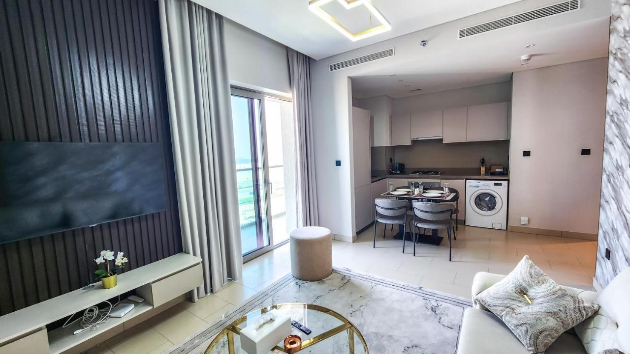 Daire By Latinem Luxury 2br Holiday Cvr A605 Near Burj Khalifa Dubai