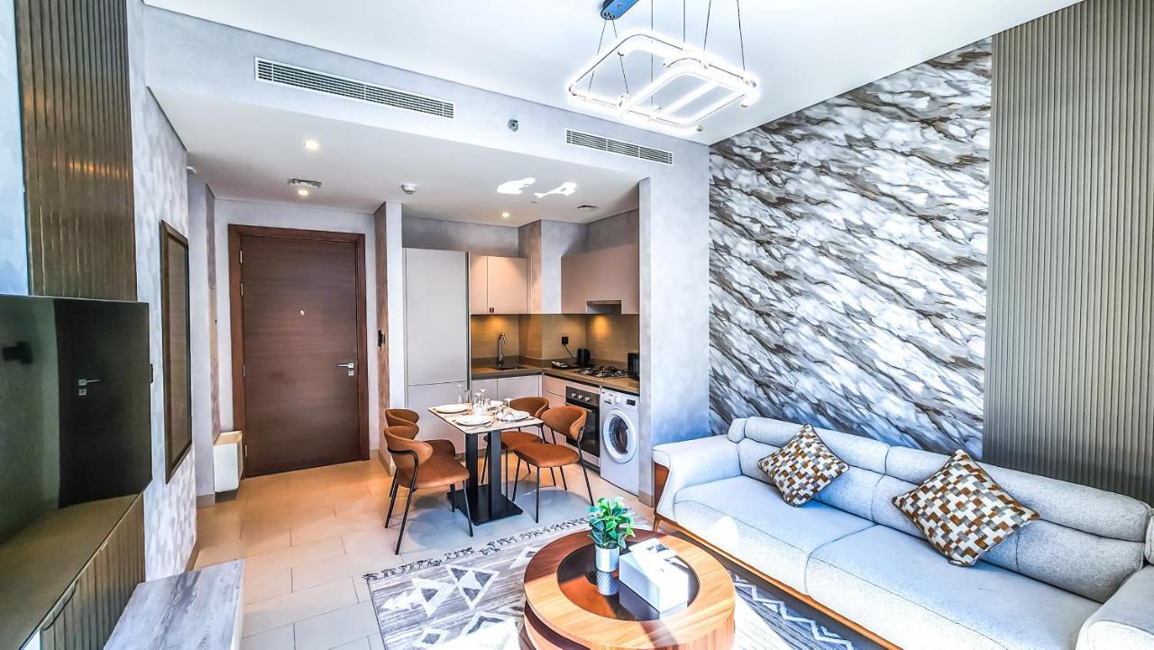 By Latinem Luxury 1br Cvr A3002 Near Burj Khalifa *