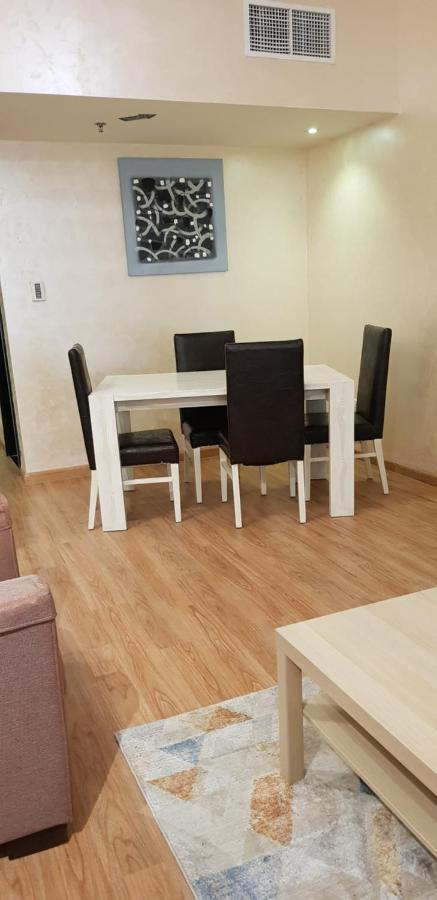 Boulevard City Aparthotel