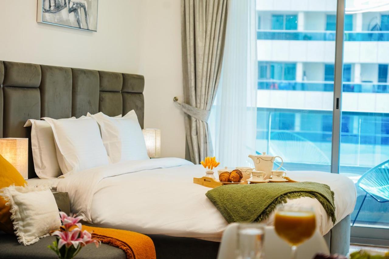 Apartment Luxury Close To Jbr Beach&yacht Club&metro-available Airport Shuttle Dubai