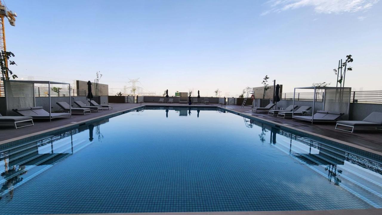 By Latinem Luxury 1br Holiday Cvr A414 Near Burj Khalifa