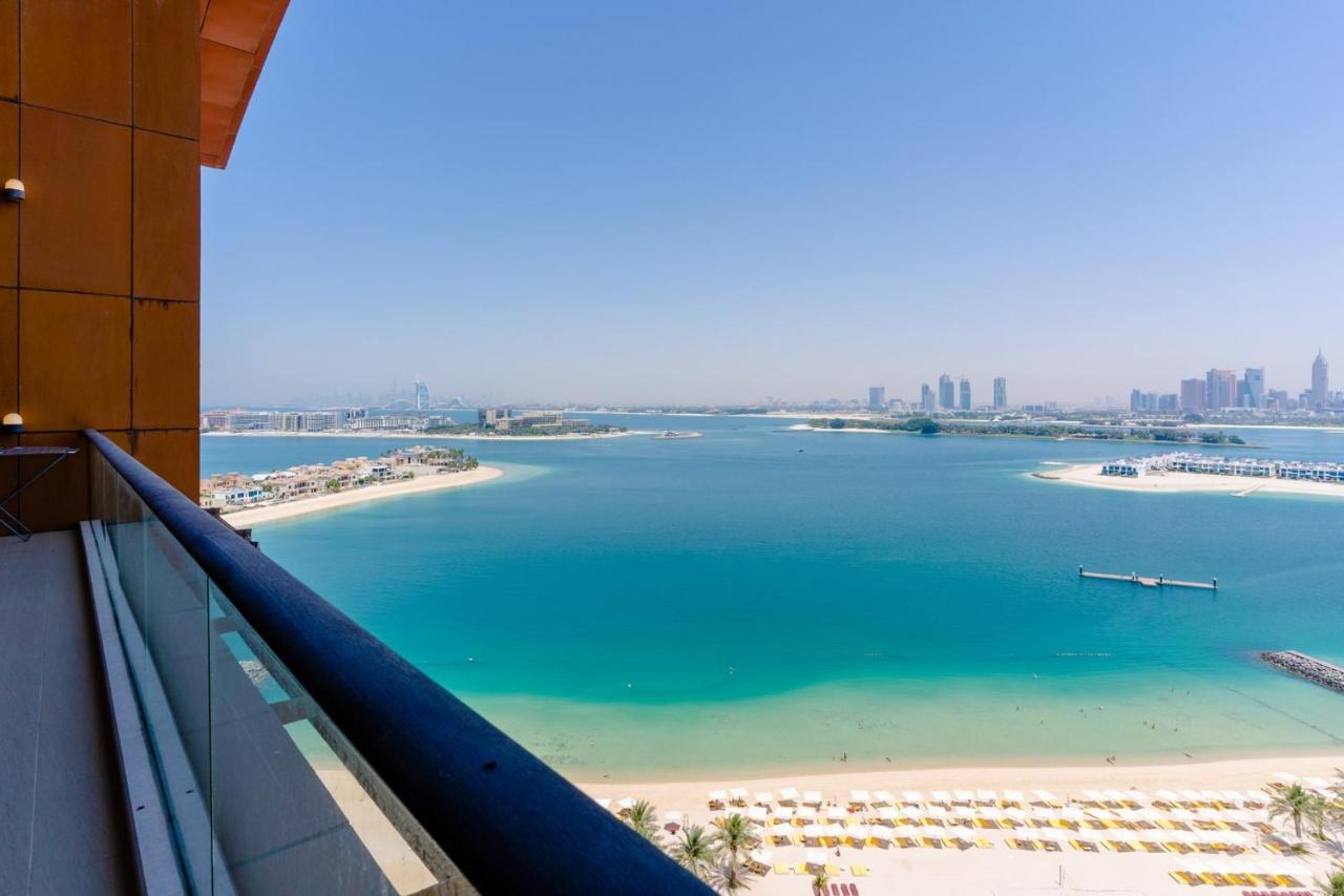 Apartment Exclusive Luxury 4 Bedroom Palm Penthouse