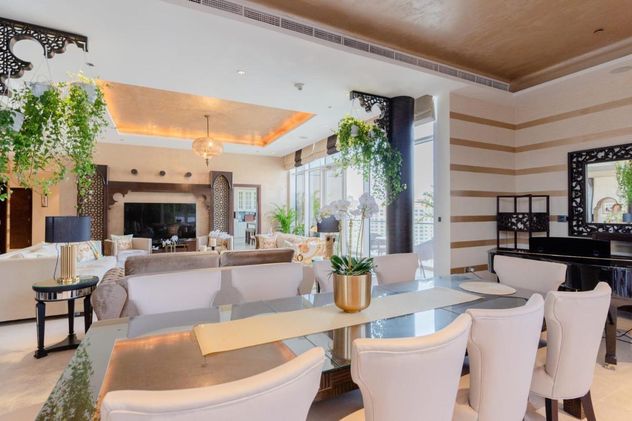 Apartment Exclusive Luxury 4 Bedroom Palm Penthouse *