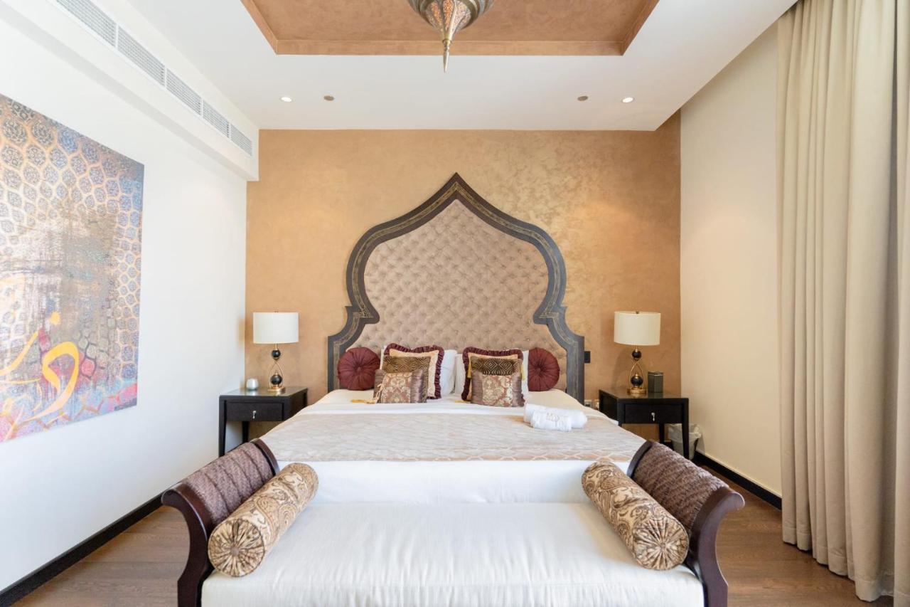 Apartment Exclusive Luxury 4 Bedroom Palm Penthouse *